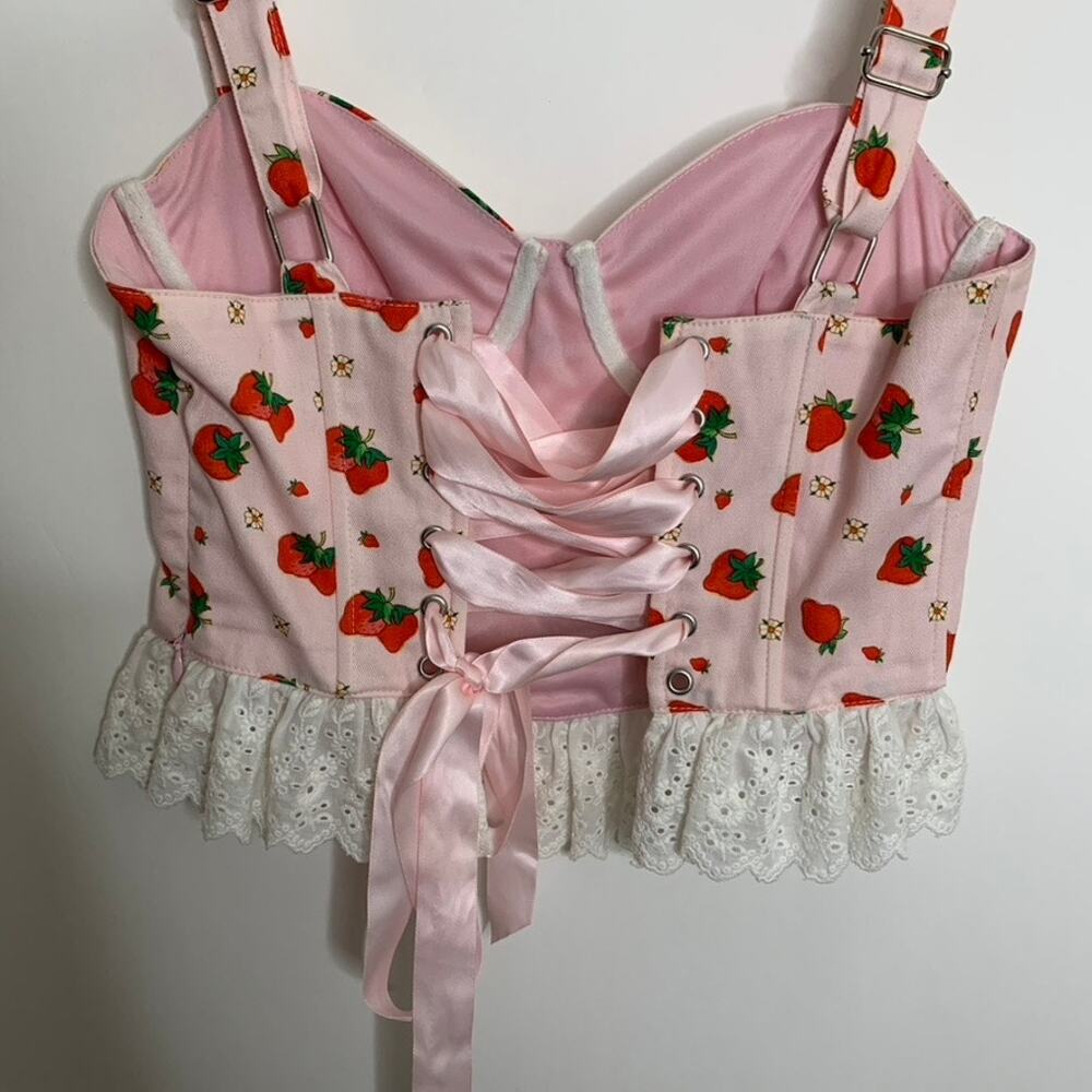DollsKill Strawberry Shortcake Meadow Greeting Corset Top Strawberry Medium - Picture 5 of 11